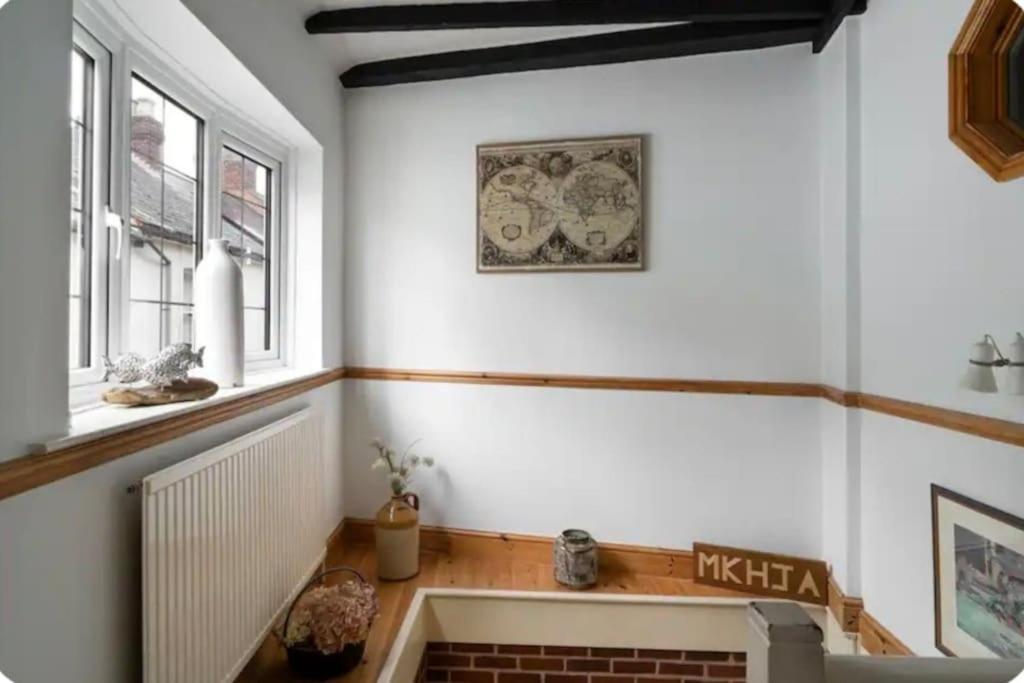 Classy Two Bed - Close To Town Centre & Ferienhaus